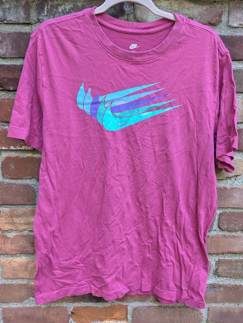 Nike T-shirt Women's Size Large